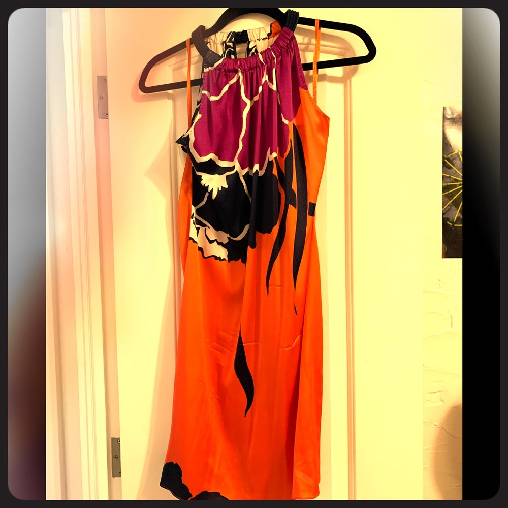 Elie Tahari knee length dress